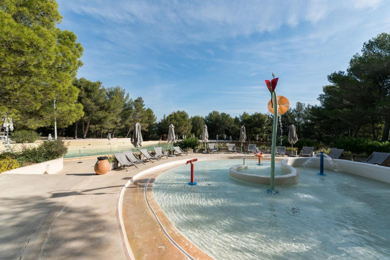 מאלמור Village Pierre & Vacances Pont Royal En Provence מראה חיצוני תמונה